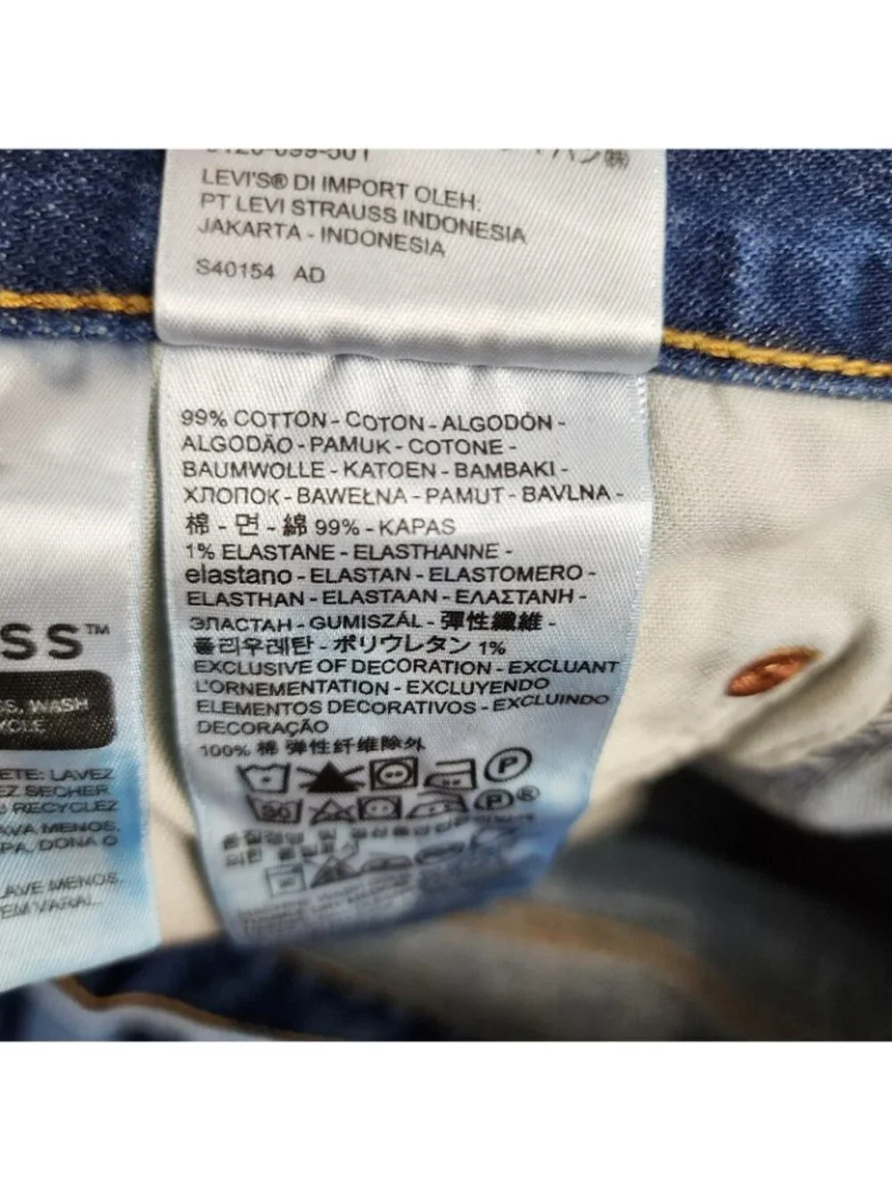 LEVIS 501 Jeans Mens 36x32 Button Fly Blue Straight Leg Denim